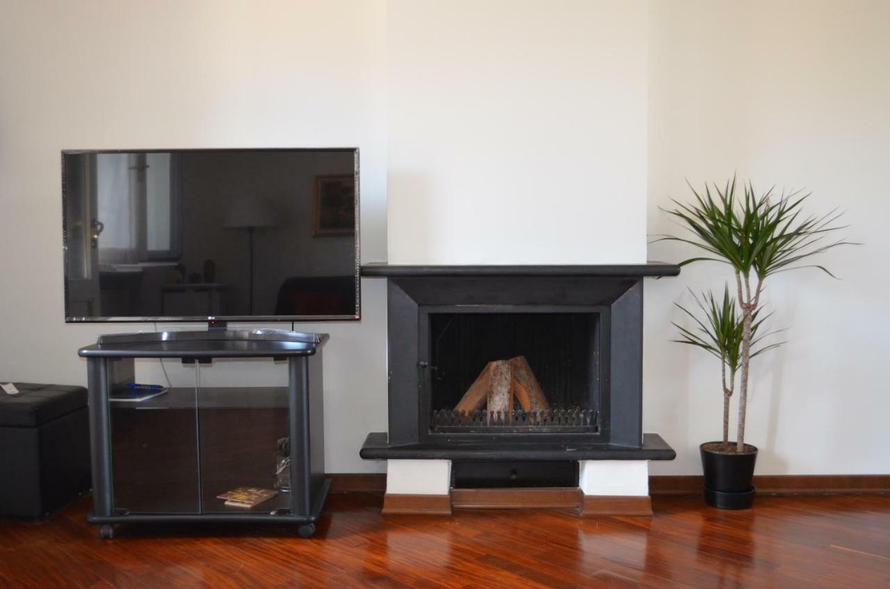 Cozy One Bedroom Apartment In Milano, Brera Luaran gambar