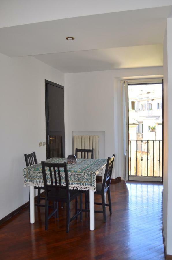Cozy One Bedroom Apartment In Milano, Brera Luaran gambar