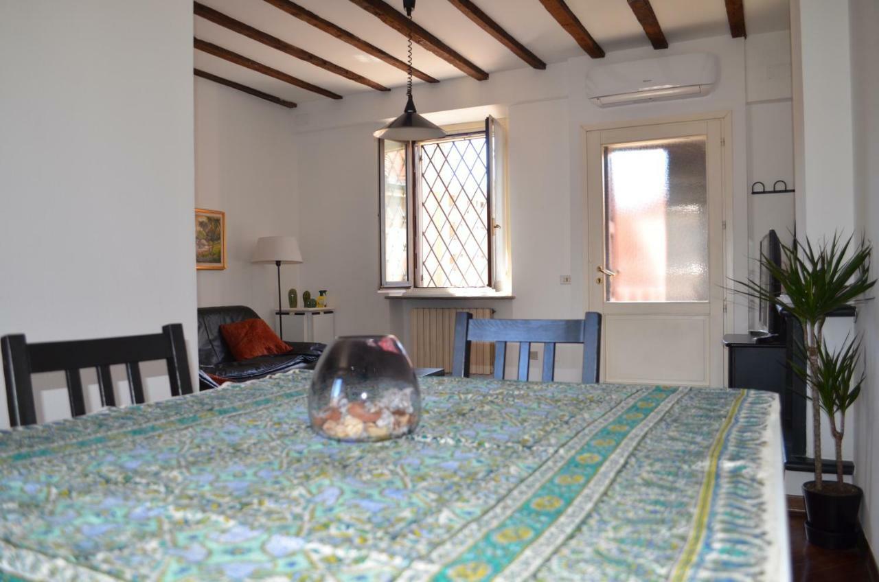Cozy One Bedroom Apartment In Milano, Brera Luaran gambar
